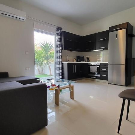 Konnet Apartment Rhodes City Bagian luar foto