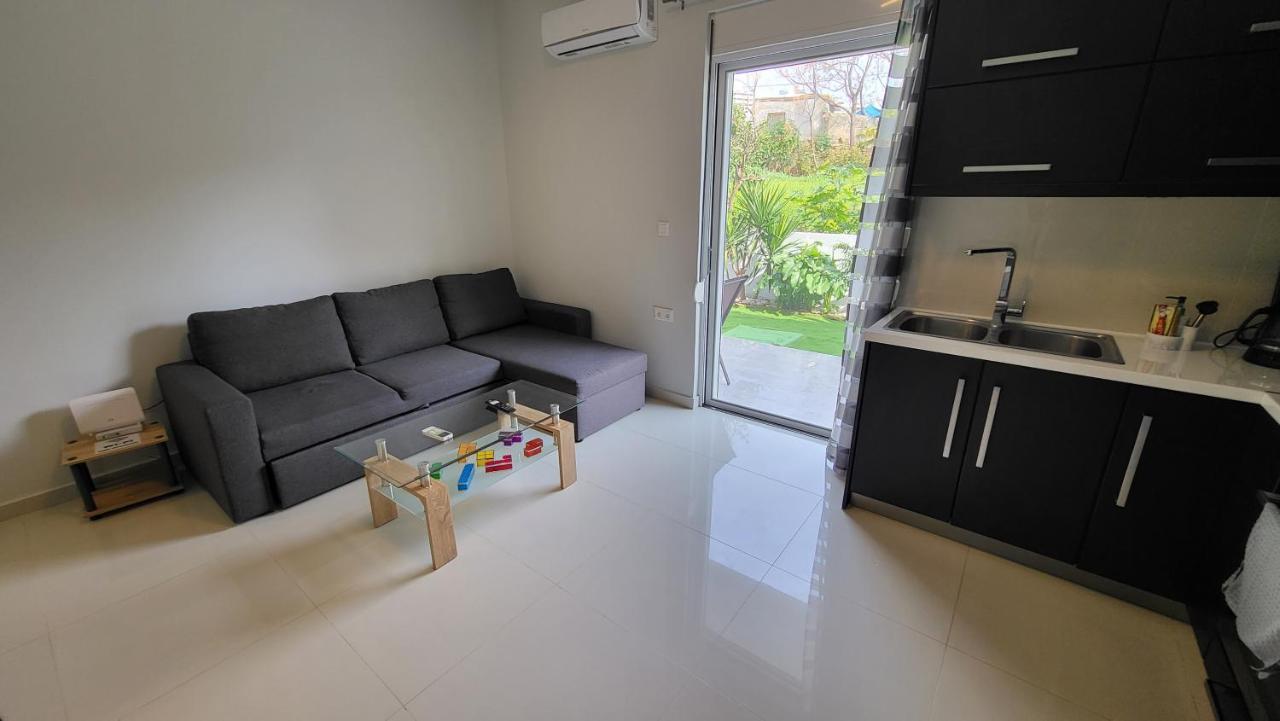 Konnet Apartment Rhodes City Bagian luar foto